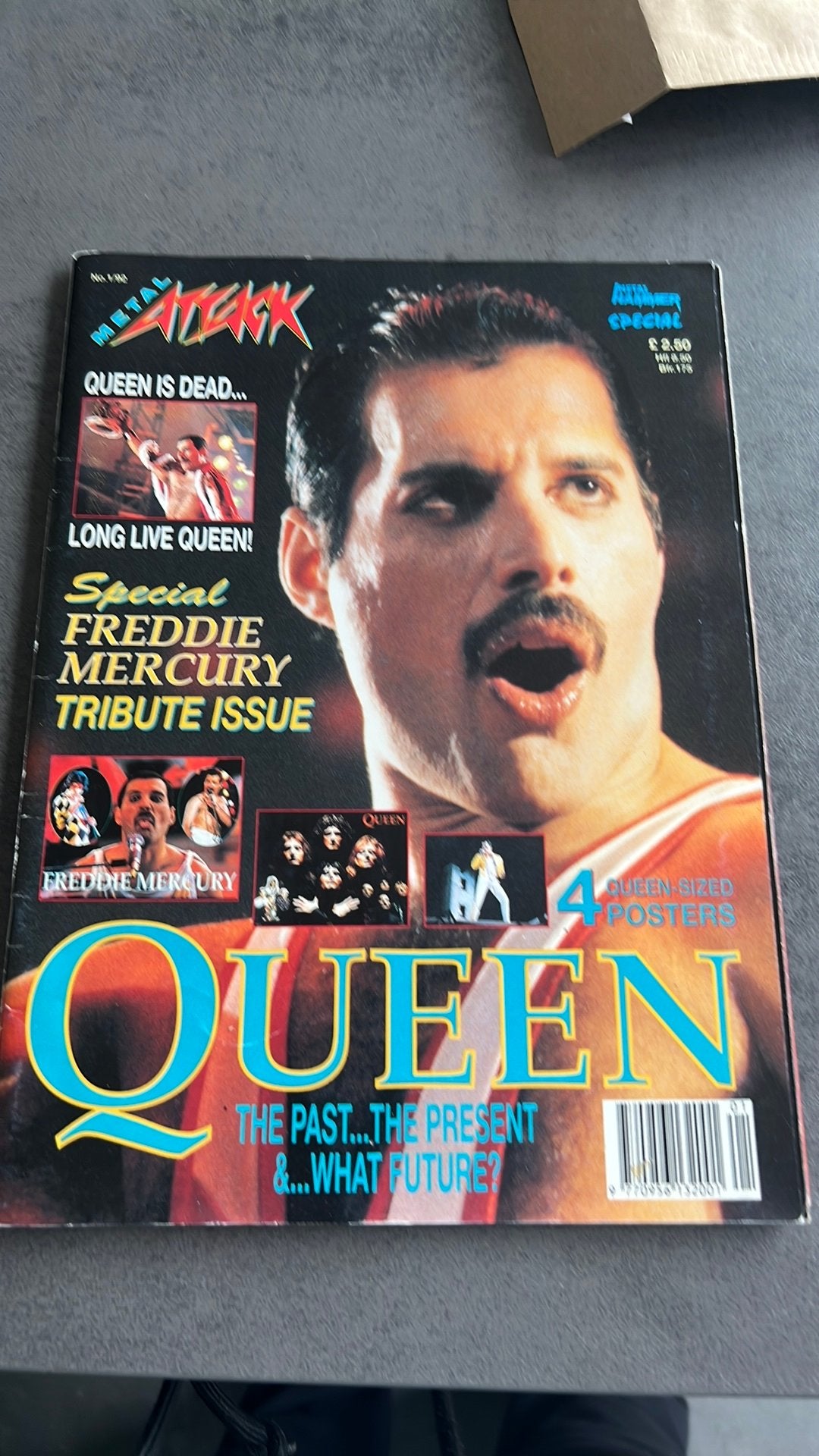 Queen Metal attack incl posters, Ophalen of Verzenden, Zo goed als nieuw, Artiest