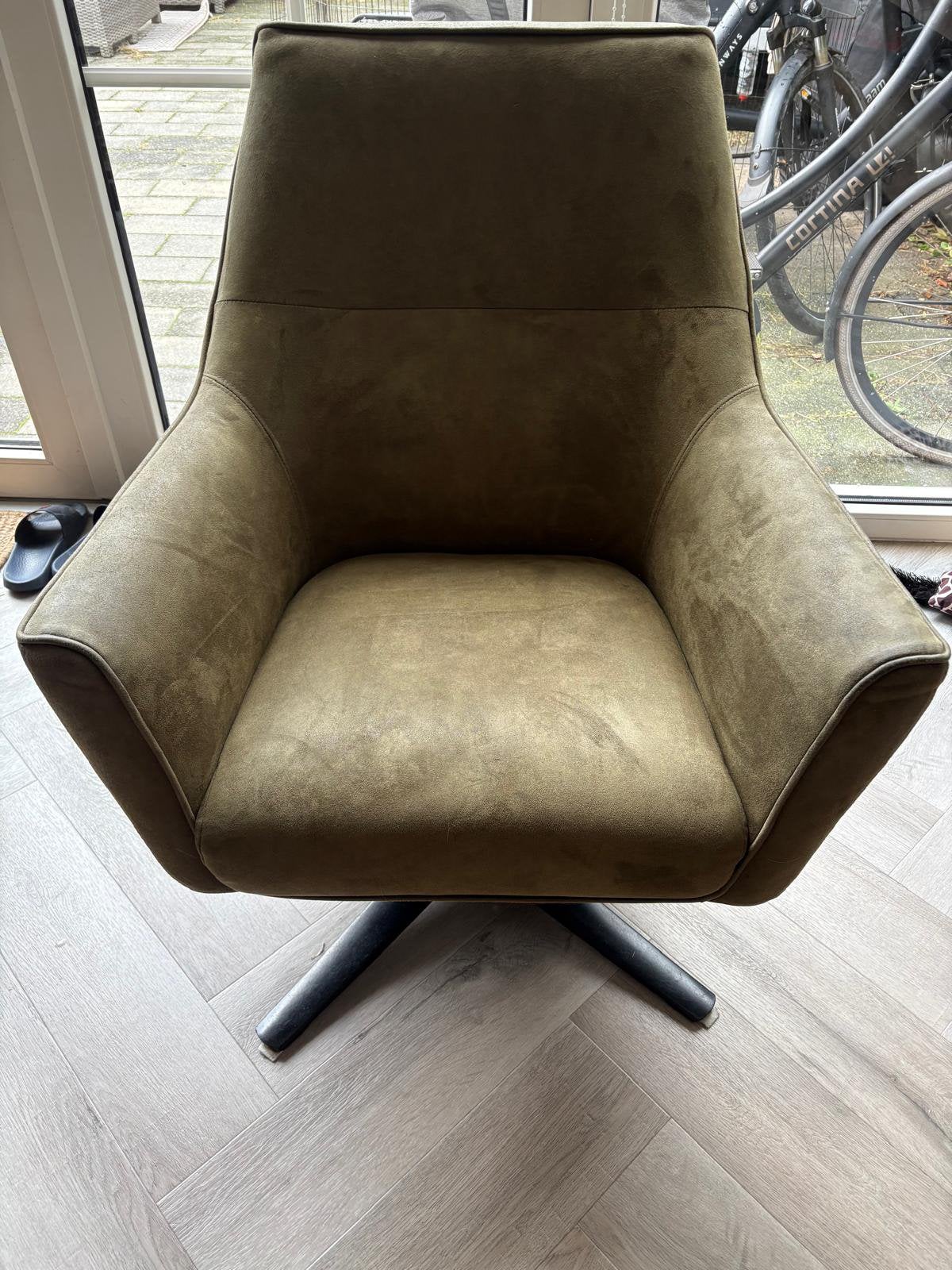 Mooie olijfgroene stoel, Ophalen, Overige materialen, Gebruikt, Kan overal bij