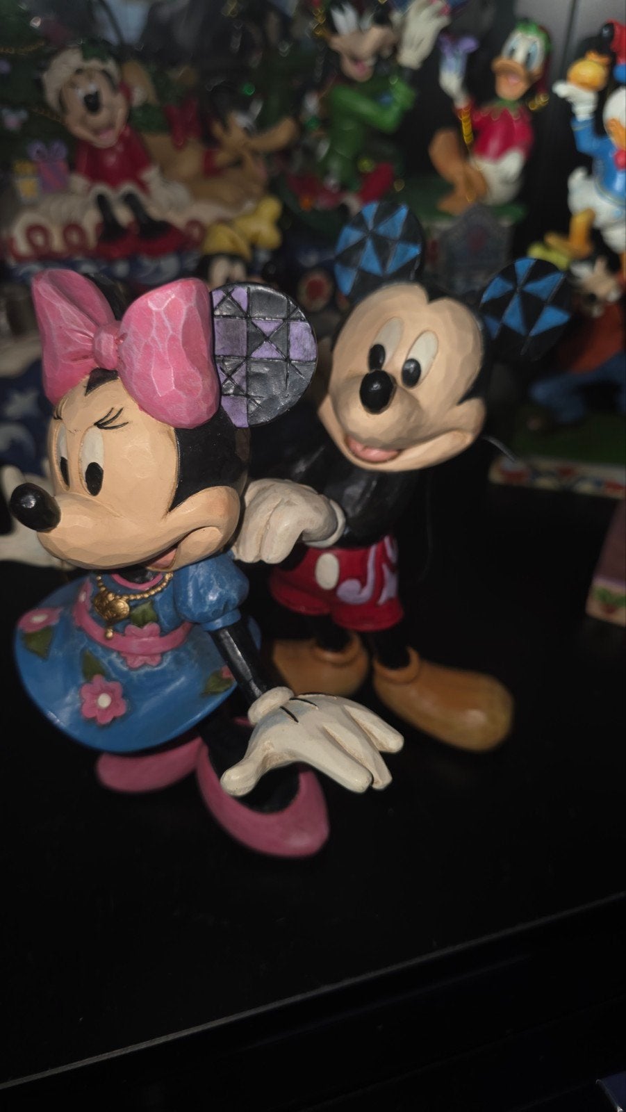 Disney Traditions Mickey & Minnie Mouse beeldje met doos, Verzamelen, Ophalen, Mickey Mouse, Zo goed als nieuw, Beeldje of Figuurtje