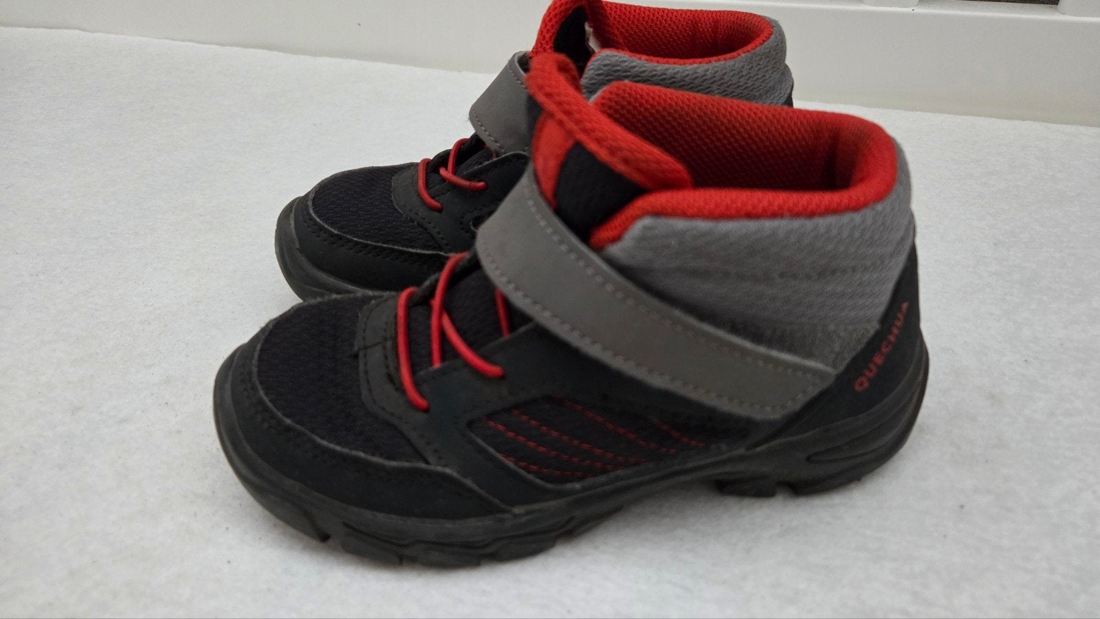 Halfhoge (wandel)schoen, maat 29 (past als 27), Kinderen en Baby's, Kinderkleding | Schoenen en Sokken, Ophalen of Verzenden, Zo goed als nieuw