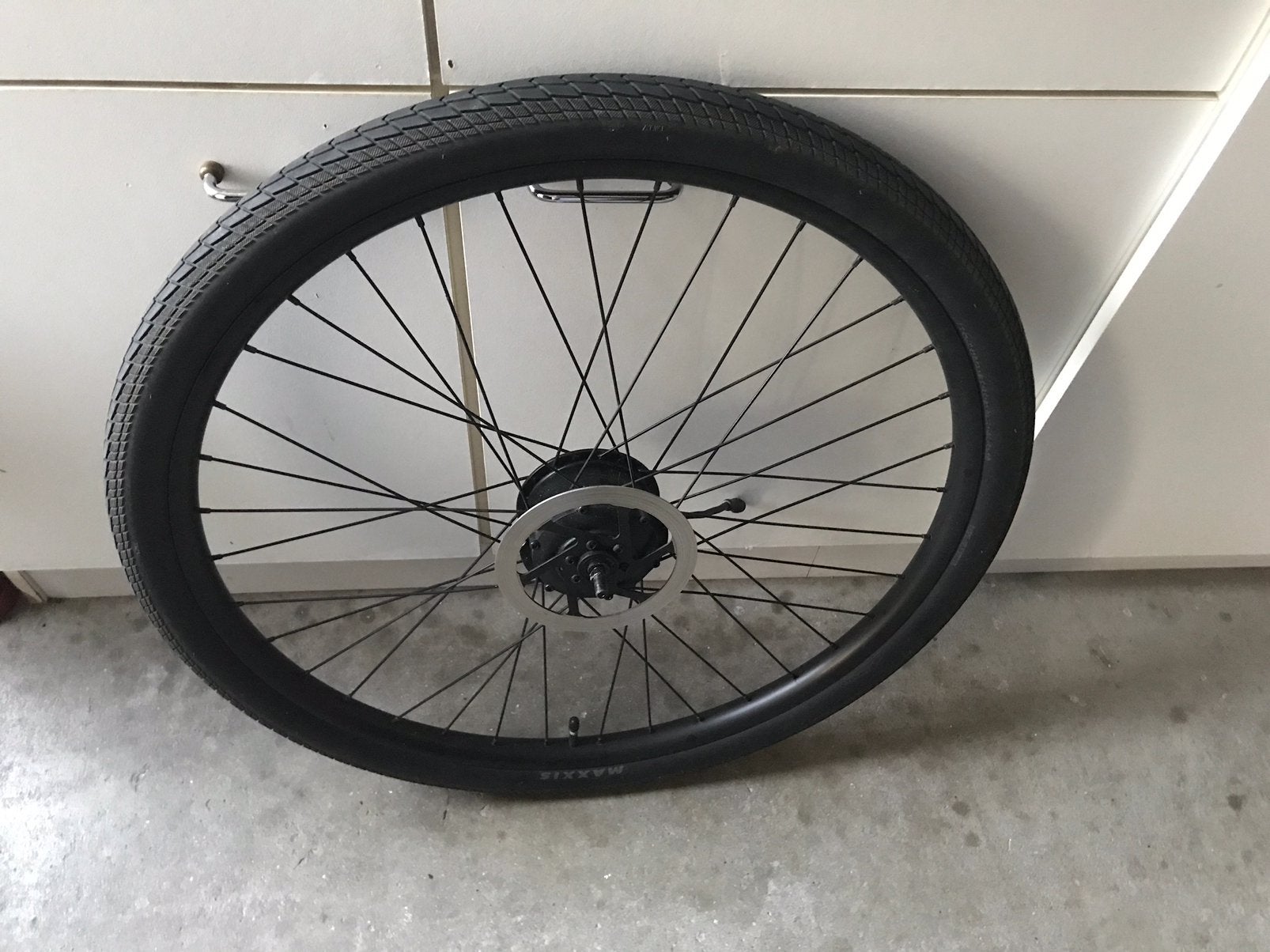 Voorwiel VanMoof model S3 met defecte motor, Fietsen en Brommers, Ophalen, Gebruikt, Motor