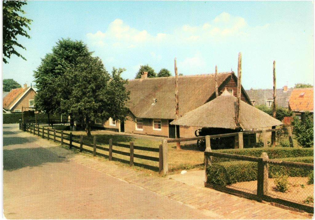 801277 Huizen NH 1976 De Berendshoeve Onbeschreven