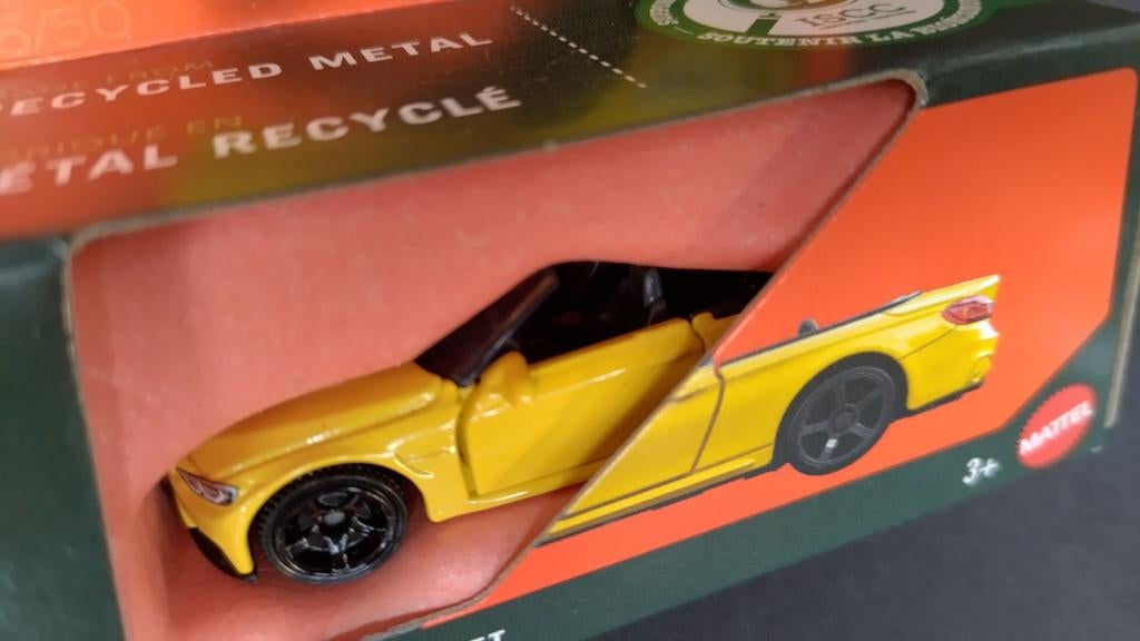 Bmw M4 Cabrio 1:64 3inch Matchbox Moving parts Pol, Auto, Verzenden, Nieuw, Matchbox@mattel.com