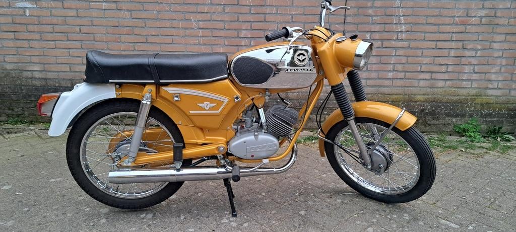 Zundapp goudhaantje 4v Gts 50 sport, Fietsen en Brommers, Ophalen, Maximaal 45 km/u, GTS50, Zo goed als nieuw