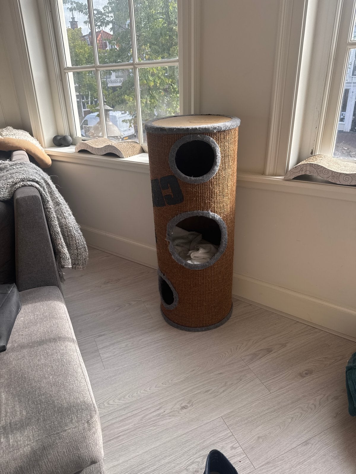 kitten house, Ophalen of Verzenden