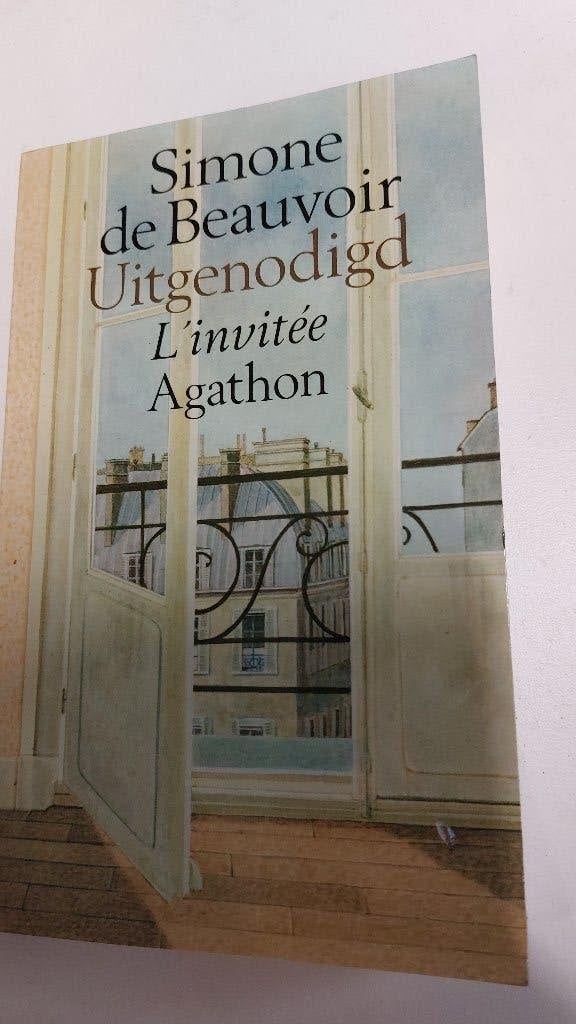 Simone de Beauvoir - Uitgenodigd (L'invitée), Gelezen, Simone de Beauvoir, Ophalen of Verzenden, Nederland