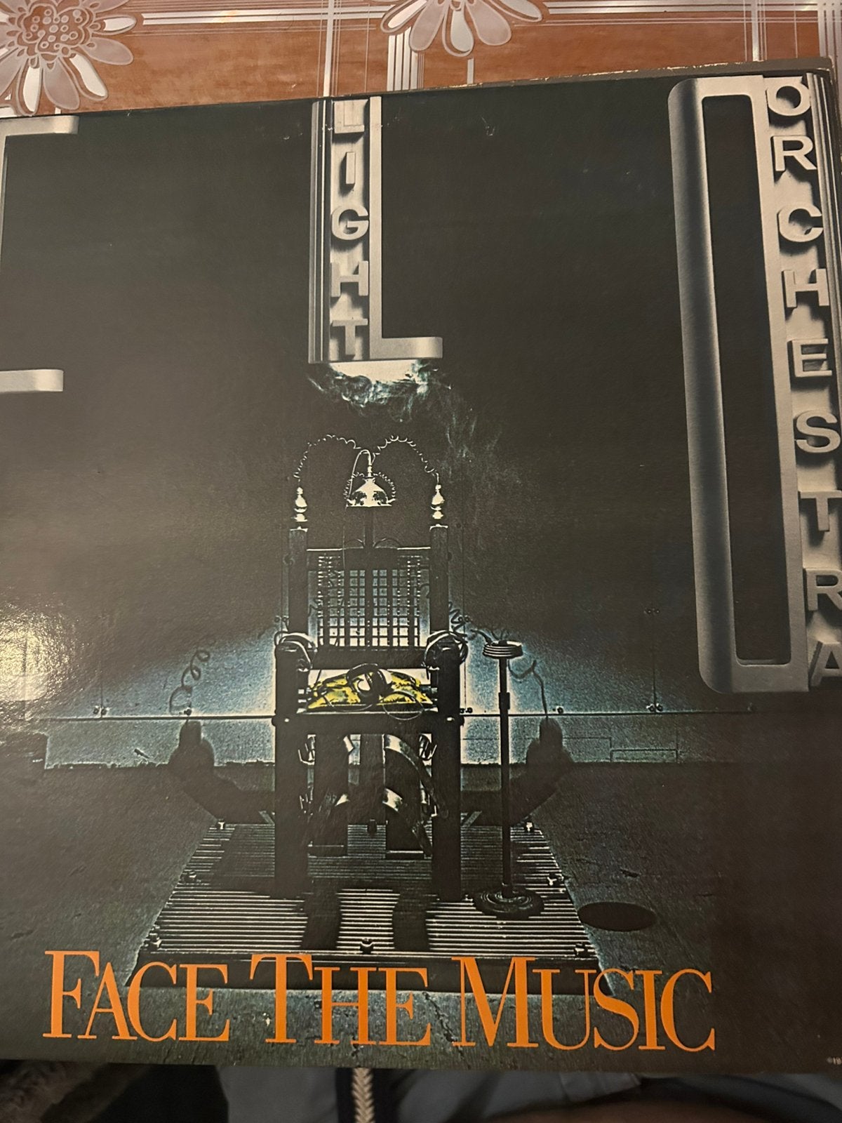 ELO - face the music, Ophalen of Verzenden, Zo goed als nieuw, 12 inch, Poprock