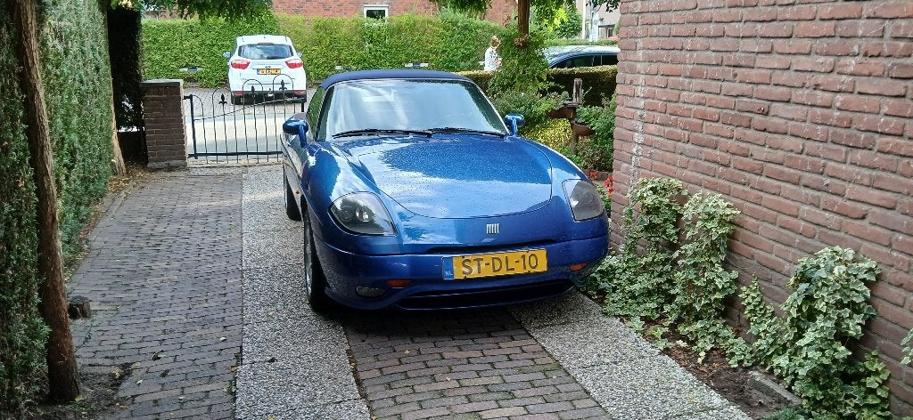Fiat Barchetta 1.8 16V 1998 158000km NAP., Voorwielaandrijving, 450 kg, 40 €/maand, Zwart