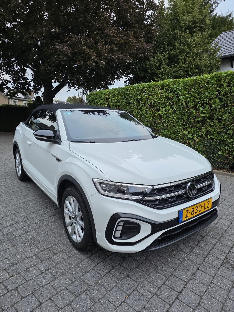 Volkswagen T-Roc R-Line 1.5 TSI 150pk 2023, Auto's, 1498 cc, 4 cilinders, 4 stoelen, Leder
