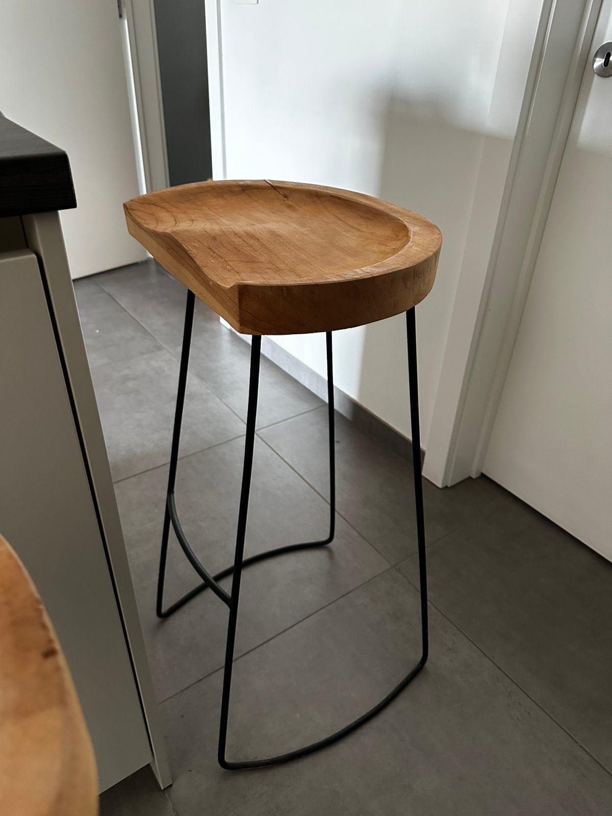 Metalen Houten Krukken - Beschikbaar t/m augustus, Huis en Inrichting, Barkrukken, Ophalen, Met voetsteun, 60 tot 90 cm, Nieuw