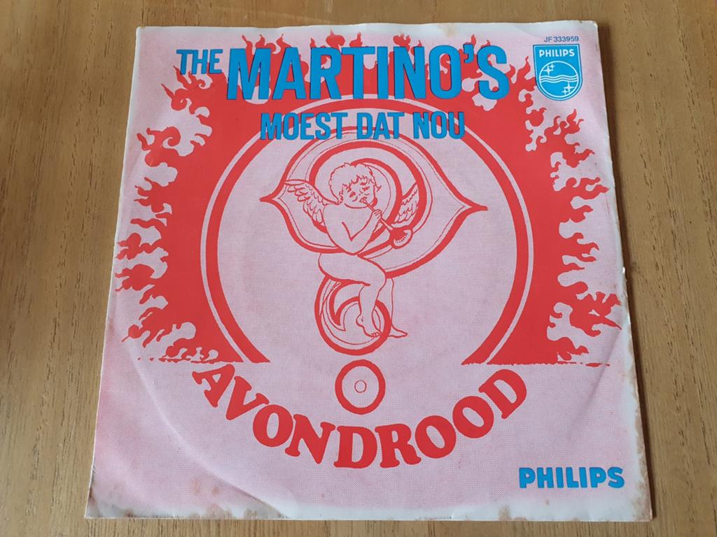 The Martino's - Moest dat nou ( Piraten ), Ophalen of Verzenden, Zo goed als nieuw, Overige formaten, Levenslied of Smartlap