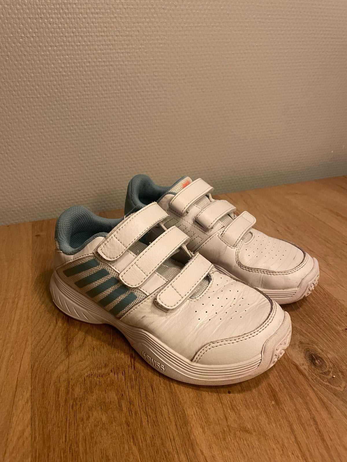 K-Swiss tennisschoenen maat 34, Ophalen of Verzenden, Gebruikt, Jongen of Meisje, Sportschoenen