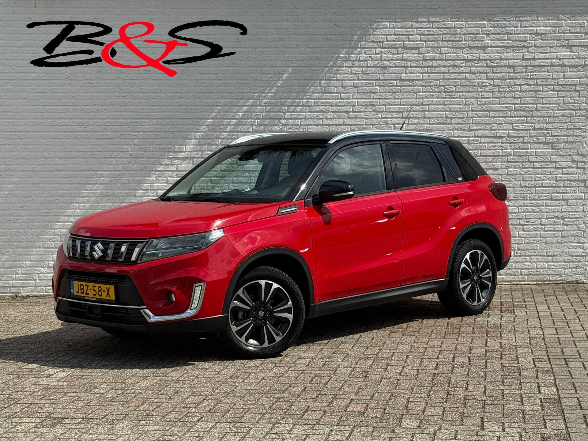 Suzuki VITARA 1.4 Boosterjet AllGrip Adaptive cruise Climate, Auto's, Dealer onderhouden, Gebruikt, Euro 6, 4 cilinders