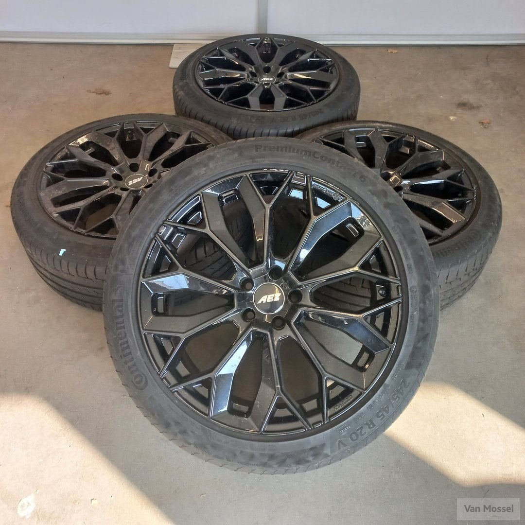 Porsche Cayenne Continental Premium Contact 6 245/45/R20 99V, -, -, Banden en Velgen, Ophalen of Verzenden