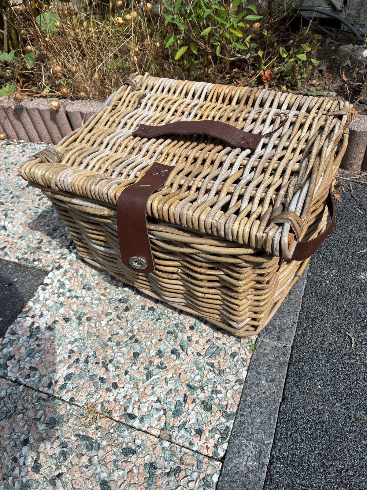 Vintage rieten picknickmand met lederen details, Ophalen, Gebruikt, Zonder inhoud