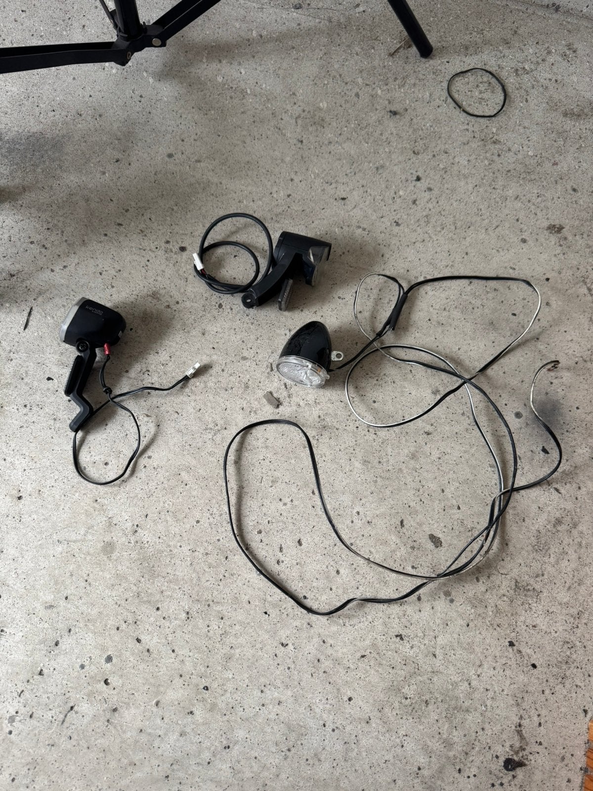 voorlicht, achterlicht Sparta Batavus elektrische fietsen, Ophalen of Verzenden, Zo goed als nieuw, Accu, Achterlicht