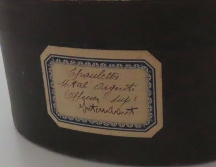 Koopje! Paar franse epauletten officier/originele doos,incl, Verzamelen, Ophalen of Verzenden, Landmacht, Overige gebieden