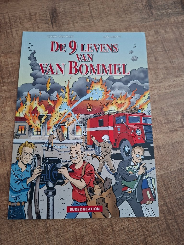 De 9 levens van van bommel, Eén stripboek, Ophalen of Verzenden, Zo goed als nieuw