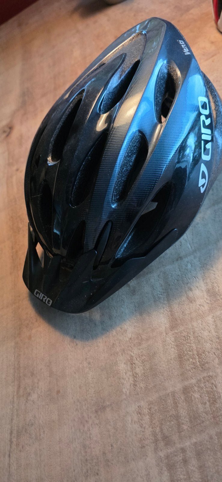 Giro en Bell Fietshelmen - Diverse Maten en Kleuren, Ophalen