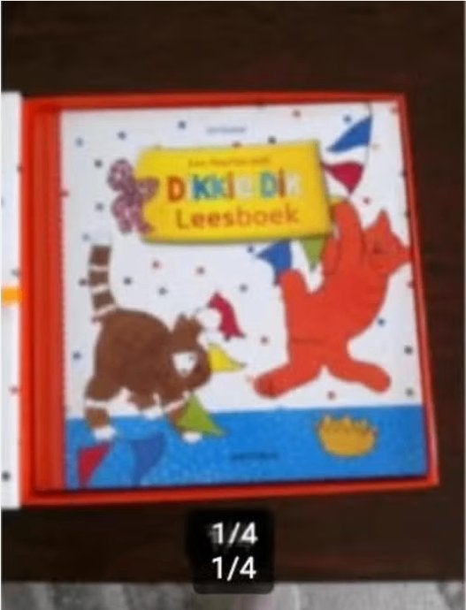 Kinder boek een feestje met dikkie dik, Ophalen of Verzenden, Zo goed als nieuw