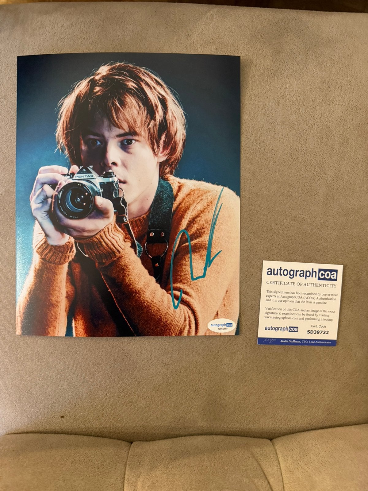 Handtekening Charlie Heaton - Stranger Things - Jonathan, Verzamelen, Ophalen of Verzenden