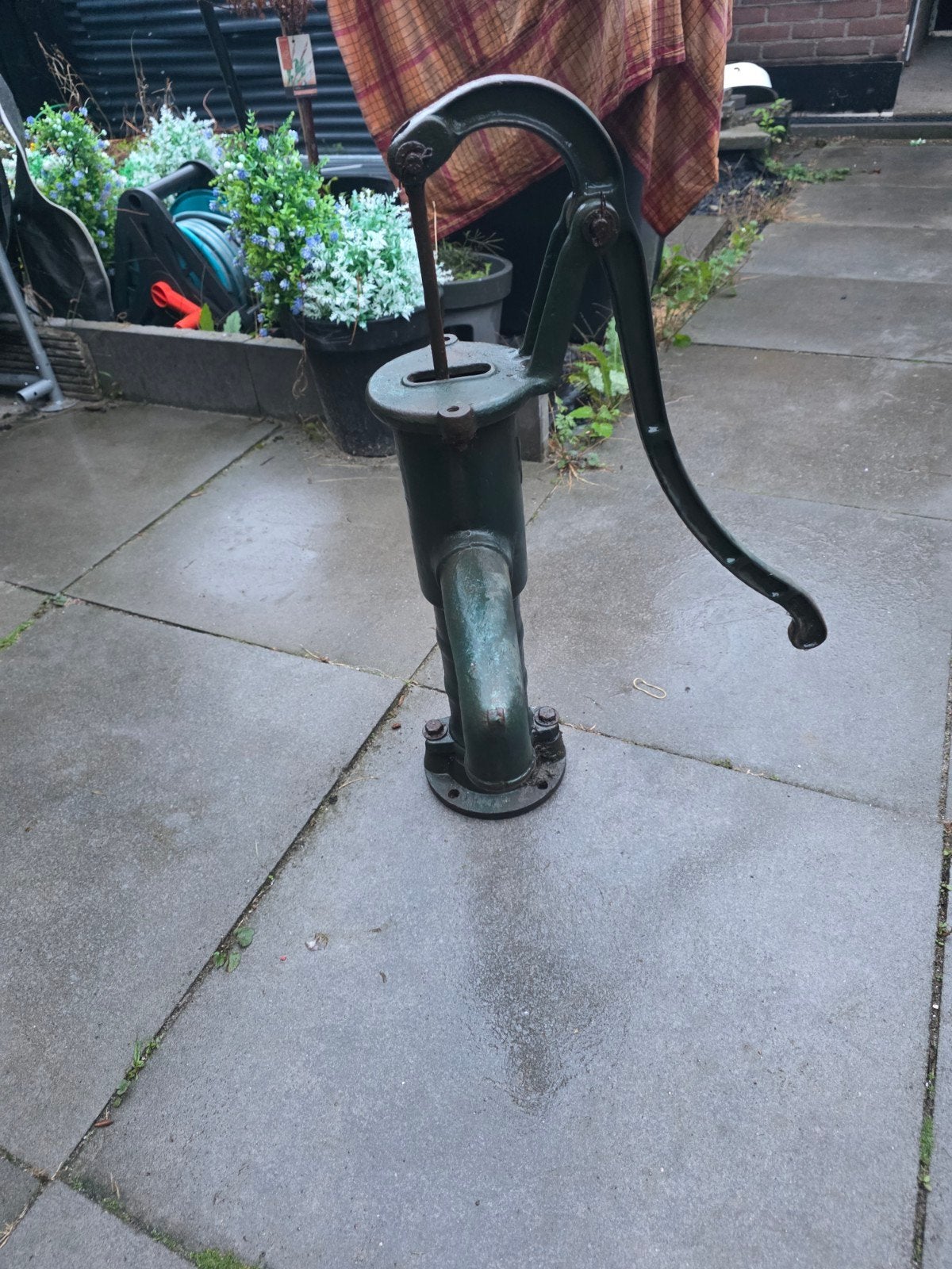 Antieke handwaterpomp - Groen gietijzer, Ophalen of Verzenden, Gebruikt, Handmatig, Bronpomp