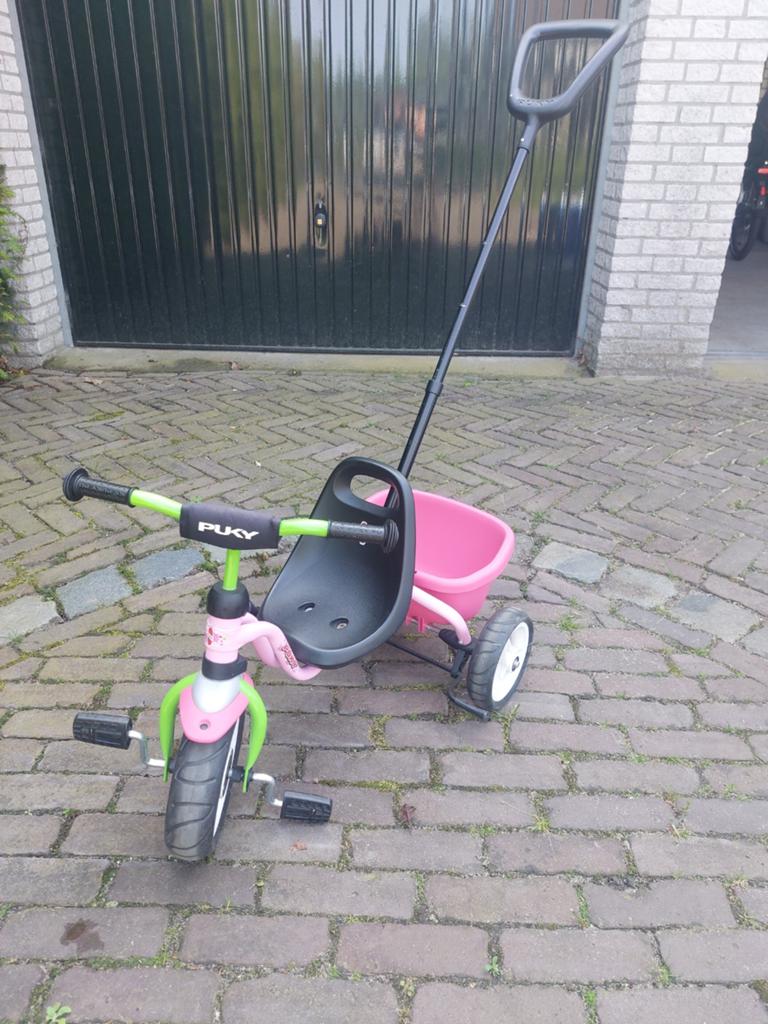Driewieler puky roze., Ophalen, Zo goed als nieuw