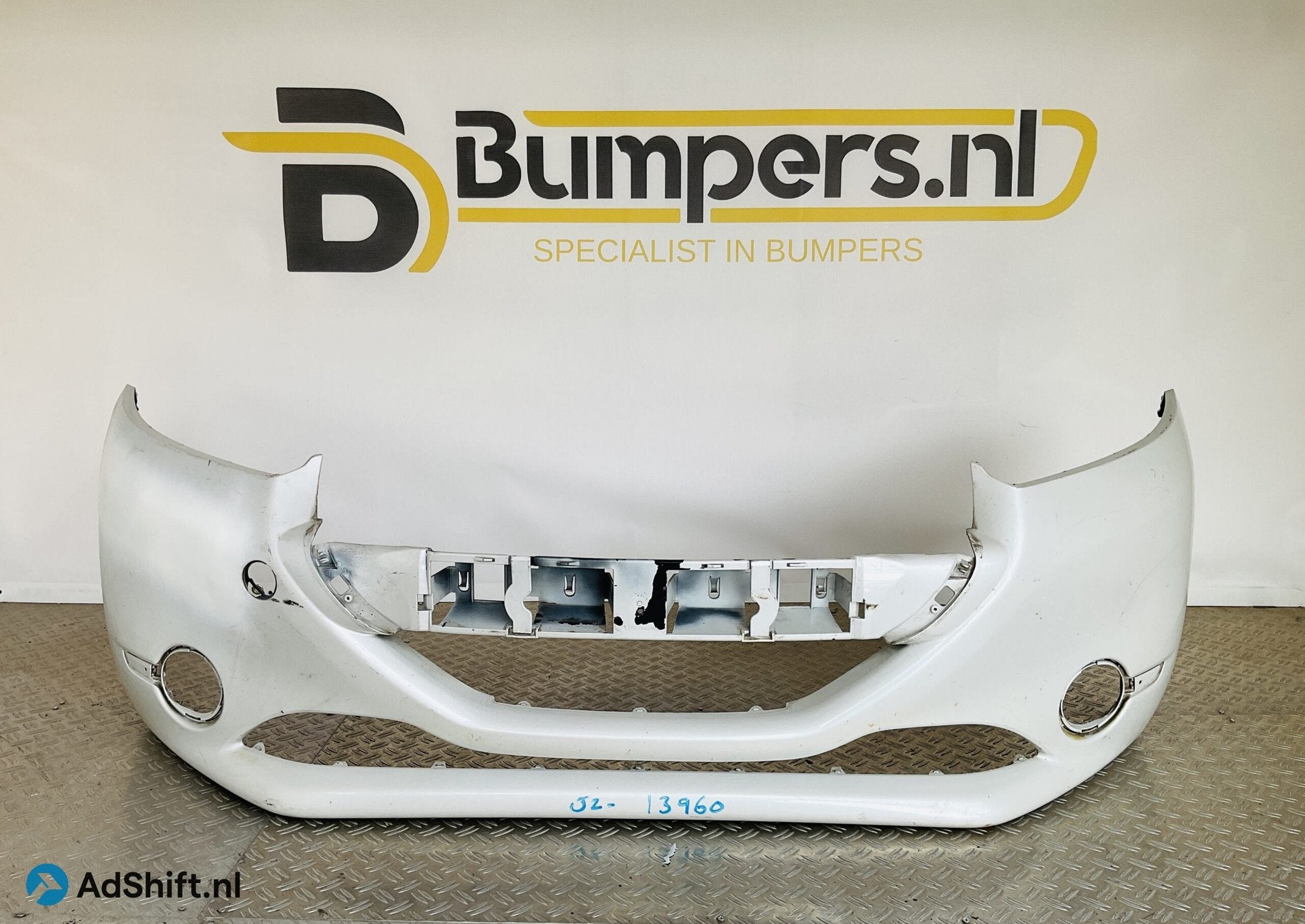 Bumper Peugeot 208 12-16 967279447700 Voorbumper 2-J2-13960z, Auto-onderdelen, Carrosserie en Plaatwerk, Bumper