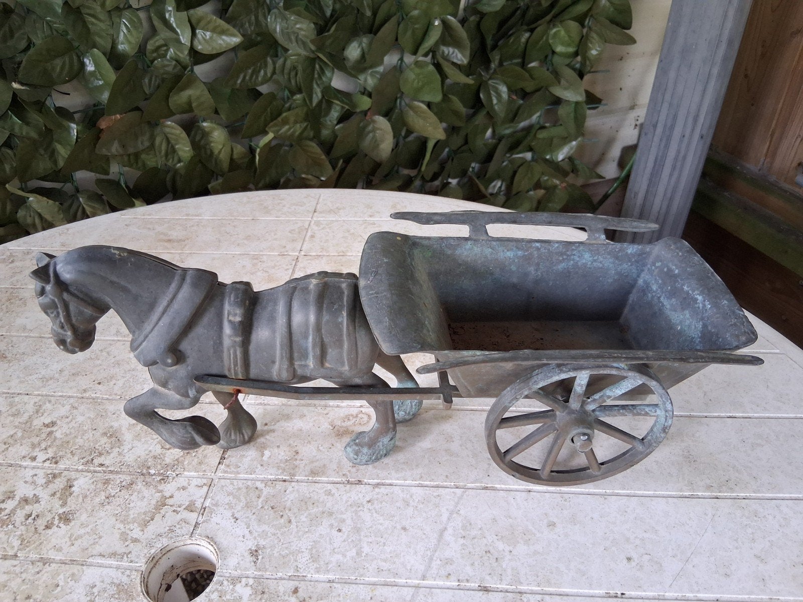 Antieke bronzen paard en wagen plantenbak, Ophalen of Verzenden