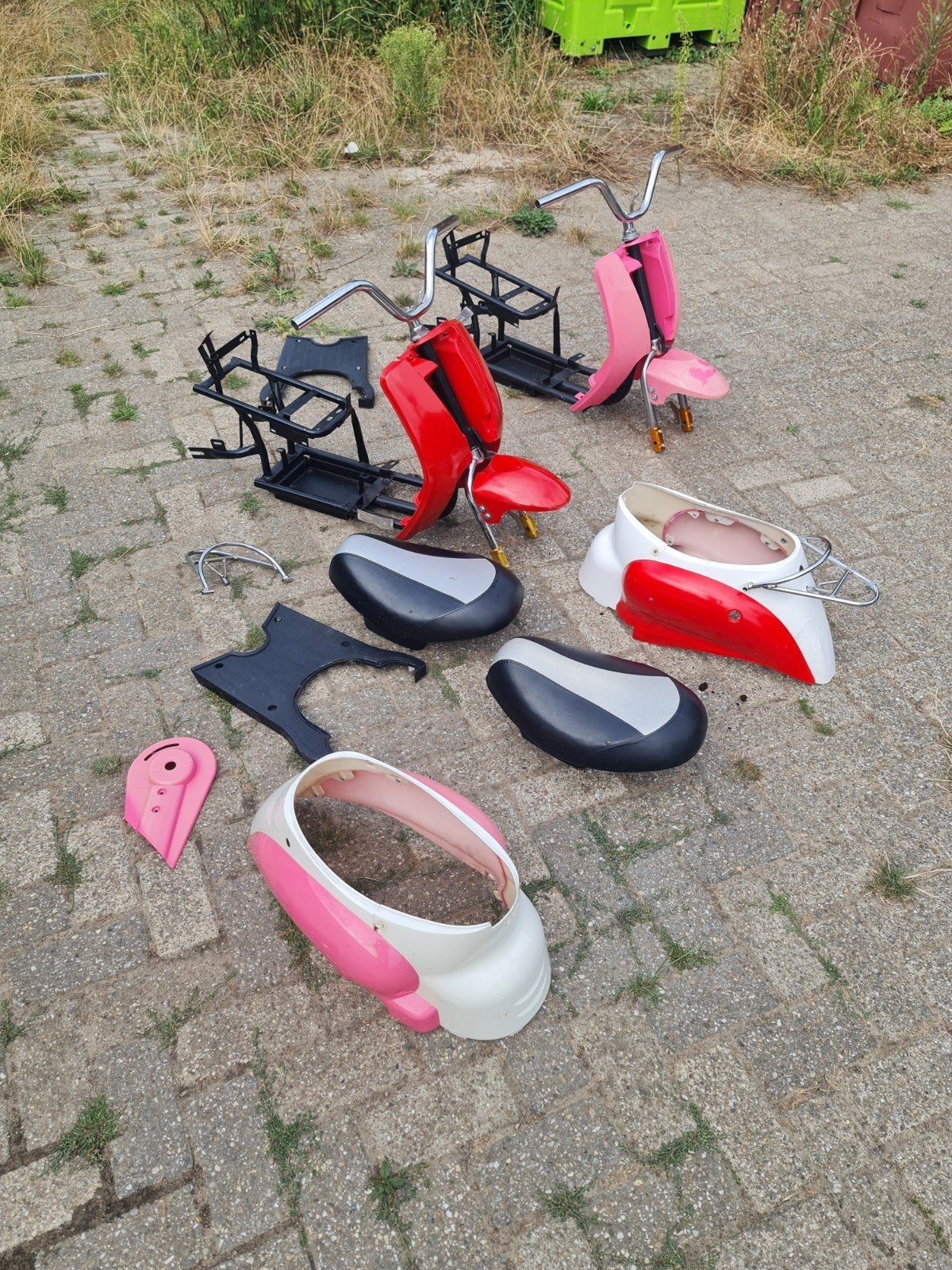 36v kinderscooter retro vespa onderdelen. complete kappenset, Ophalen, Gebruikt