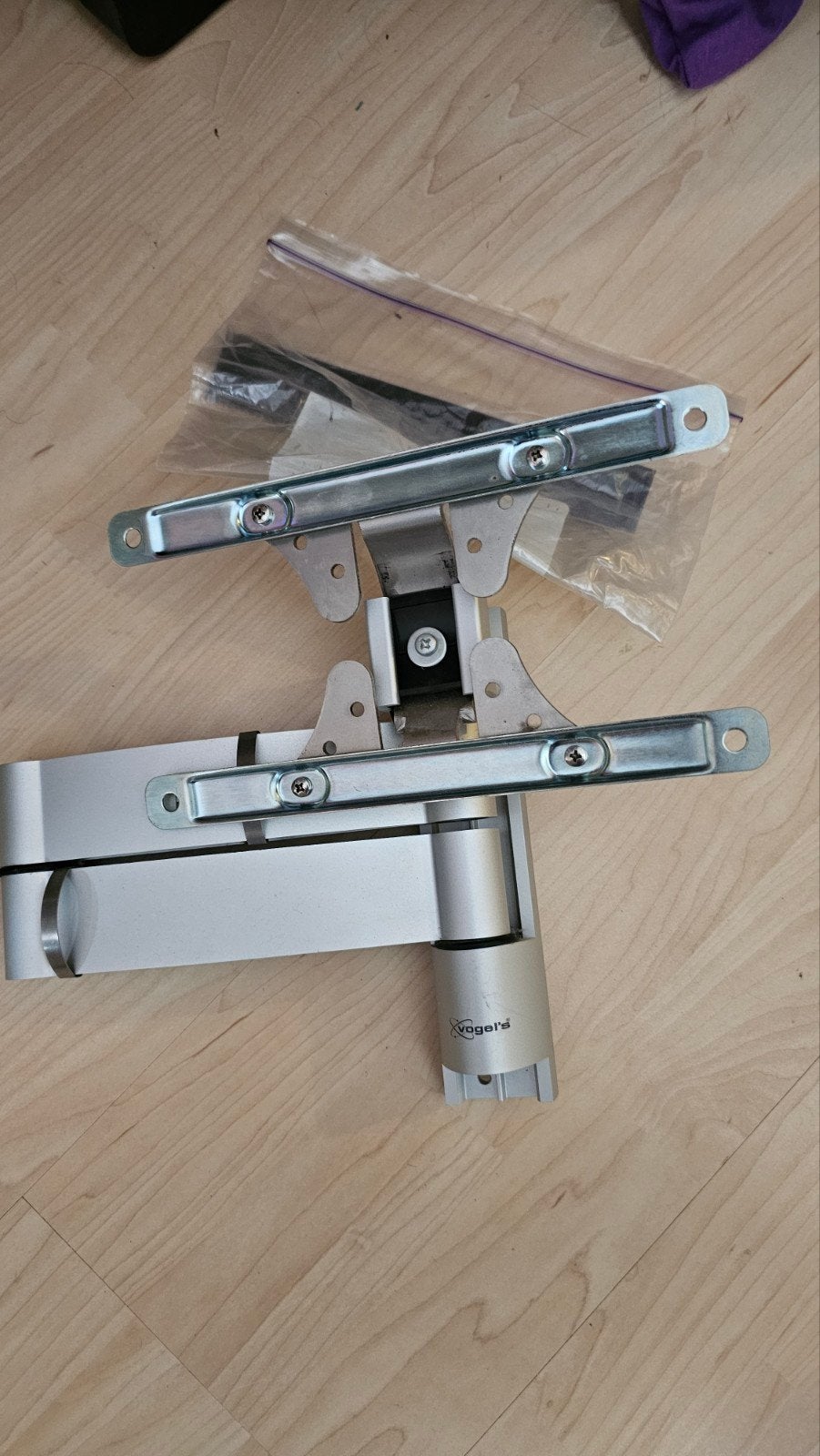 TV Ophangbeugel - Zilverkleurig, Audio, Tv en Foto, Televisiebeugels, Ophalen, Gebruikt