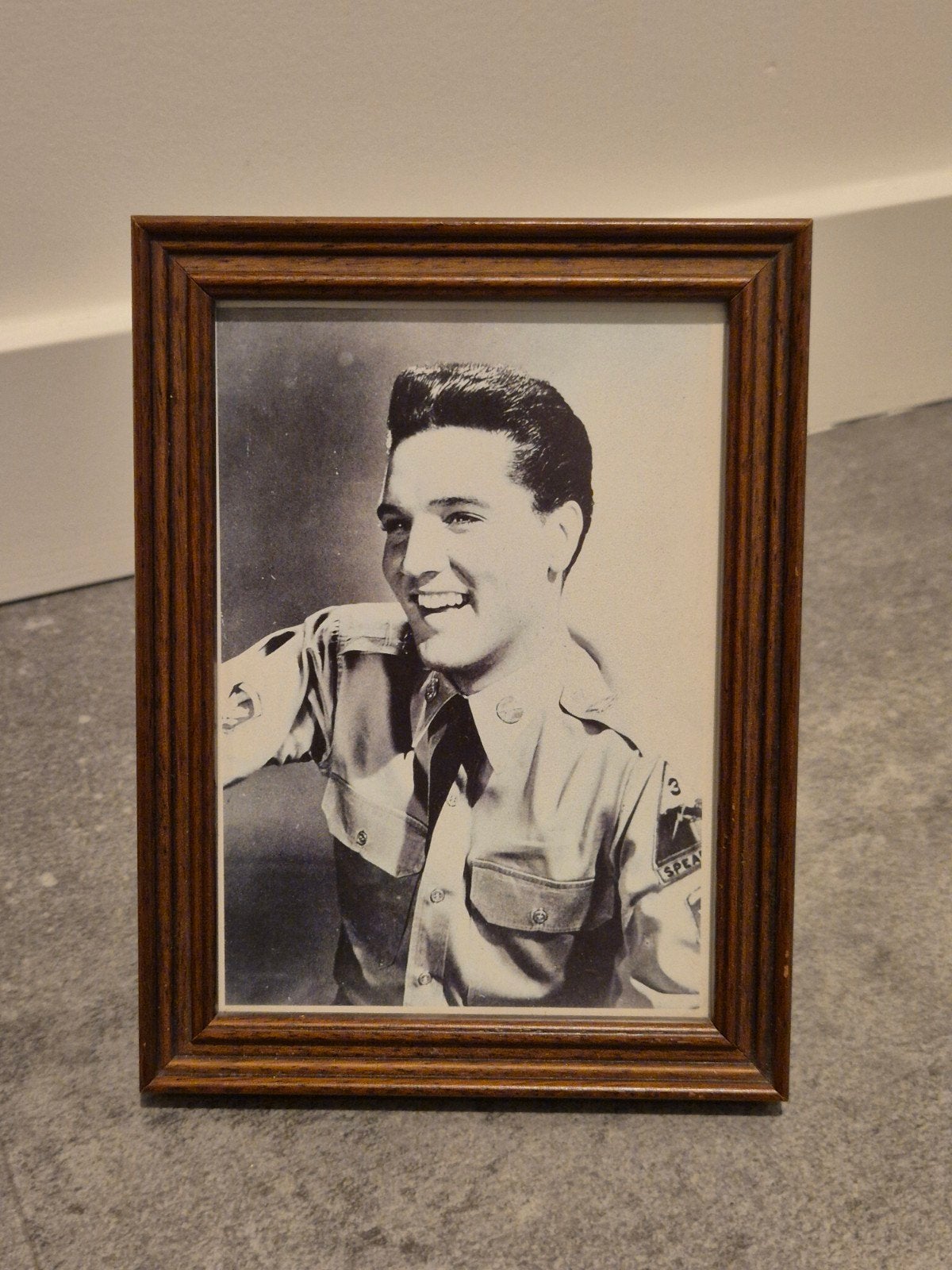 Ingelijste Elvis Presley foto 1960, Ophalen
