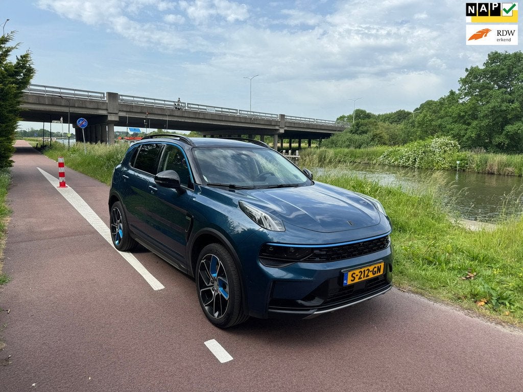 Lynk & Co 01 1.5 |1e eig.|Pano|Luxe|Carplay|, Euro 6, Blauw, 120 €/maand, Bedrijf
