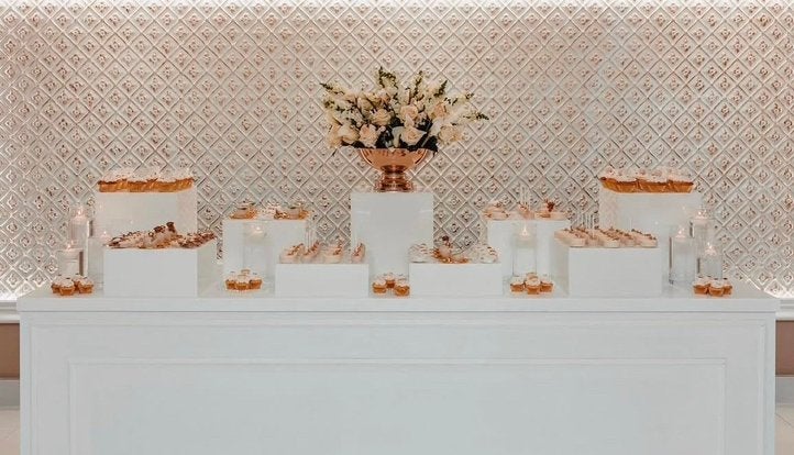 Sweettable compleet luxe & betaalbaar, Hobby en Vrije tijd, Ophalen of Verzenden, Nieuw, Taarten, Versiering