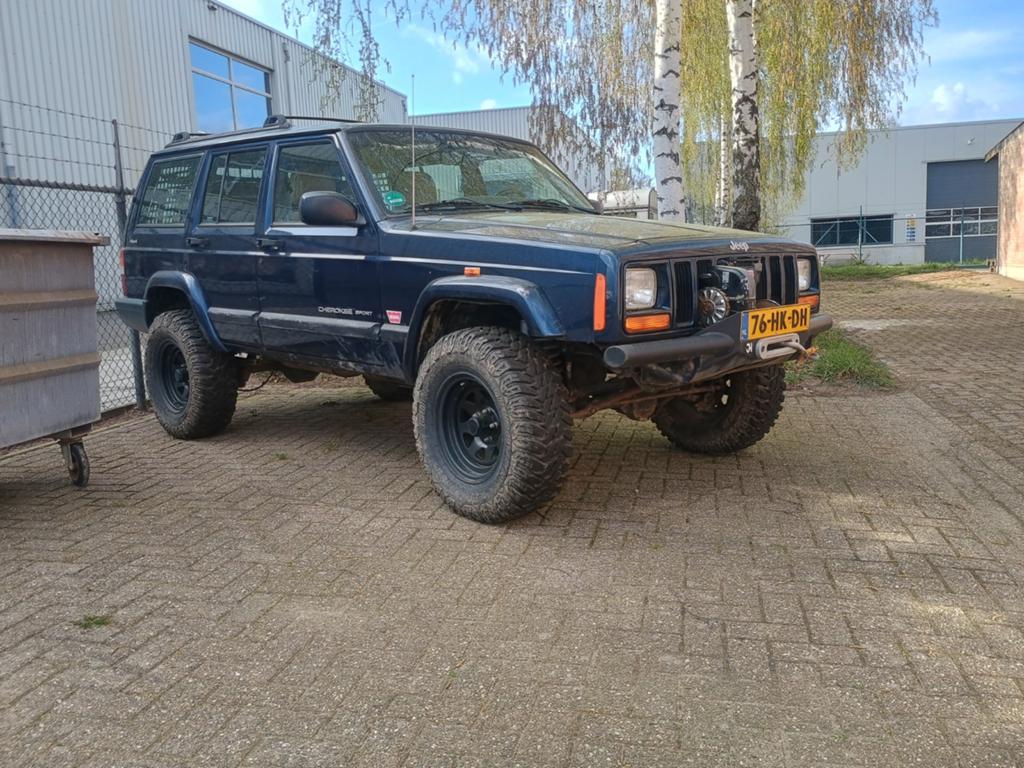 Jeep Cherokee 4.0 I AUT 2001 Blauw warn 8274 snellooplier, Auto's, Jeep, Blauw, Origineel Nederlands, 3960 cc, Vierwielaandrijving