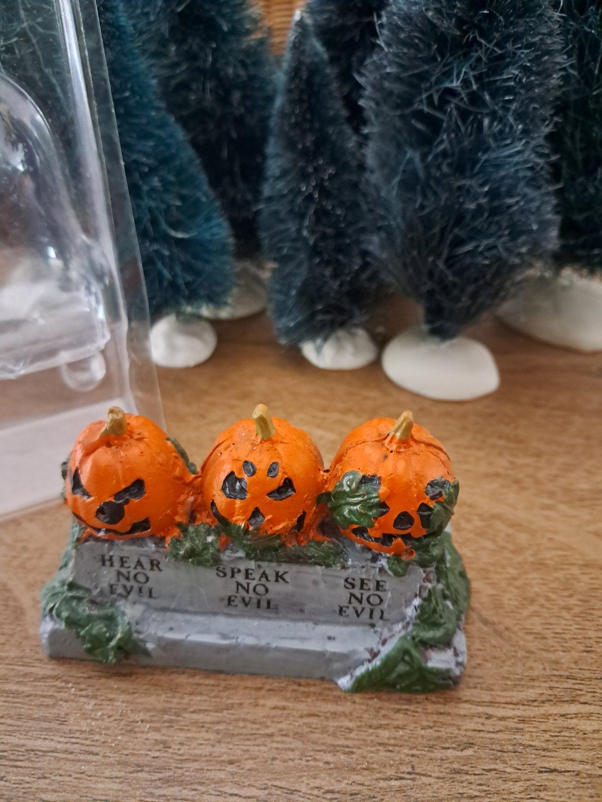 lemax spooky town boo evil pumpkins, Ophalen