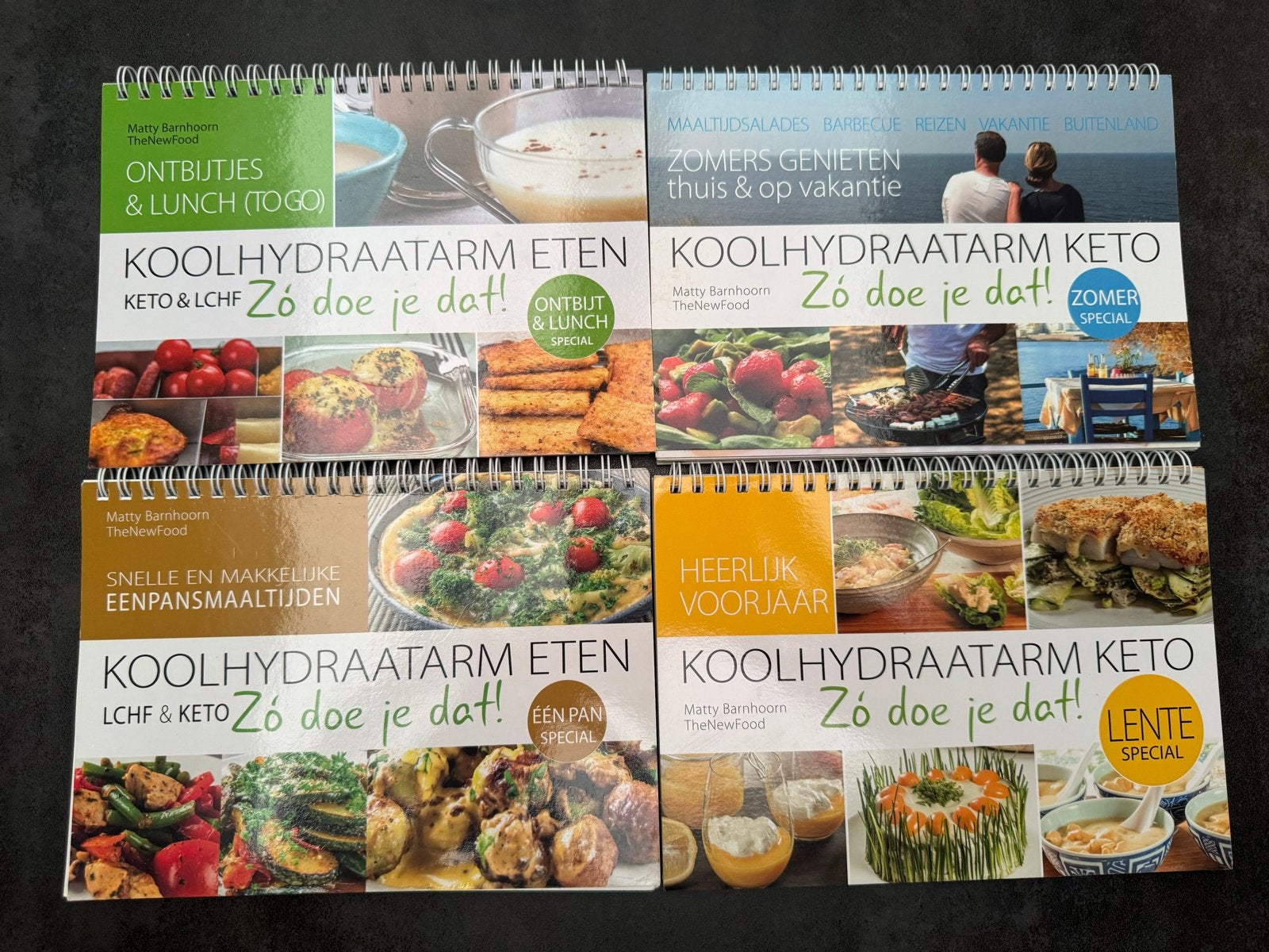 Koolhydraatarm Keto kookboeken - 4-delige set, Ophalen of Verzenden, Zo goed als nieuw