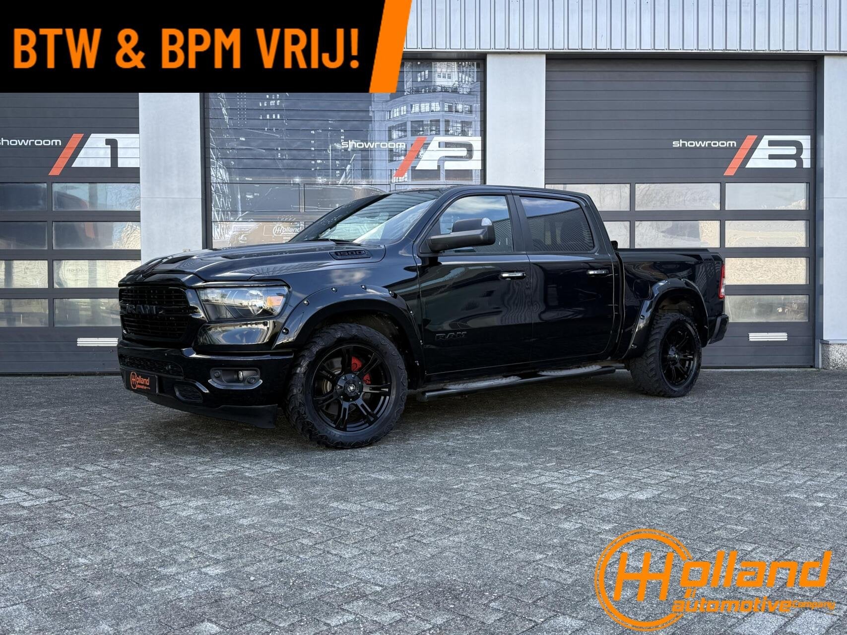 Dodge Ram 1500 5.7 V8 Crew Cab WIDE BODY BTW VRIJ!, Auto's, Automaat, Gebruikt, 8 cilinders, 5654 cc