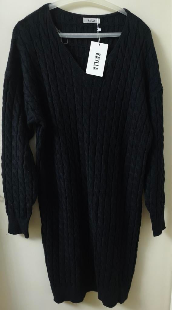 Zwarte gebreide jurk met V-hals - One Size, Zwart, Nieuw, Ophalen of Verzenden, Knielengte