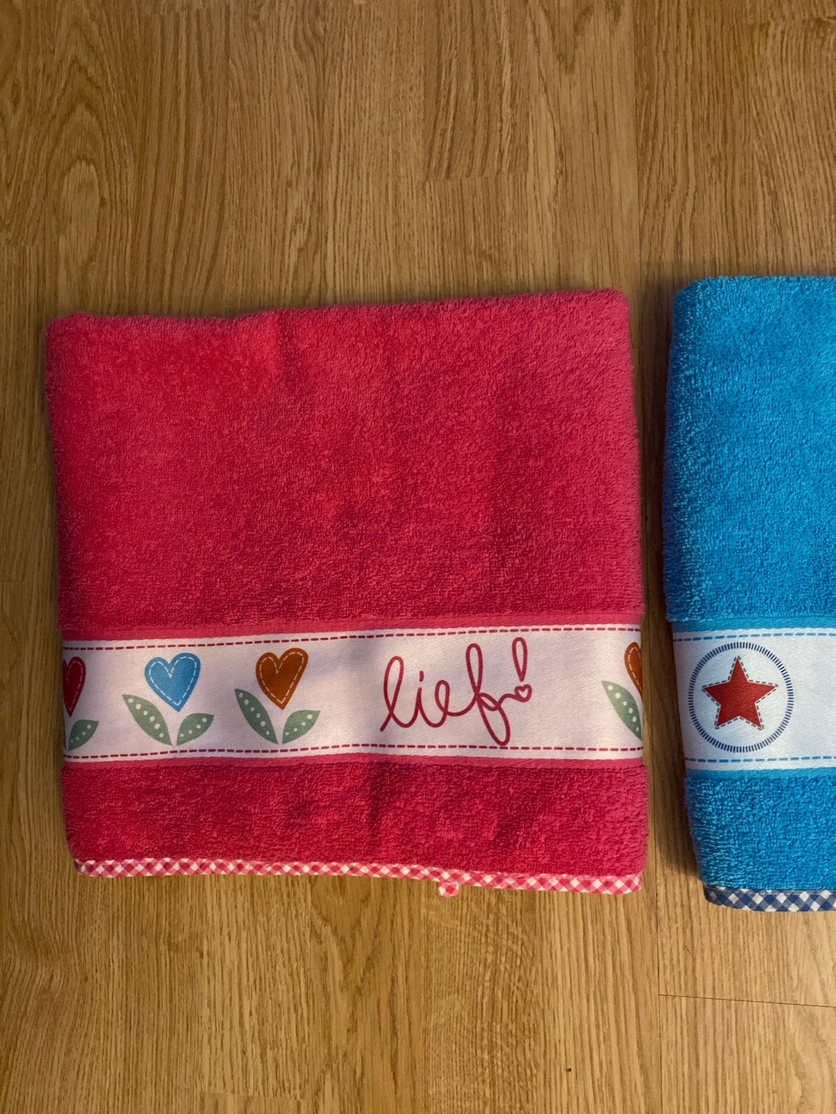 Lief! Handdoek 130x70 - Roze of Turquoise, Ophalen of Verzenden, Nieuw, Roze, Handdoek
