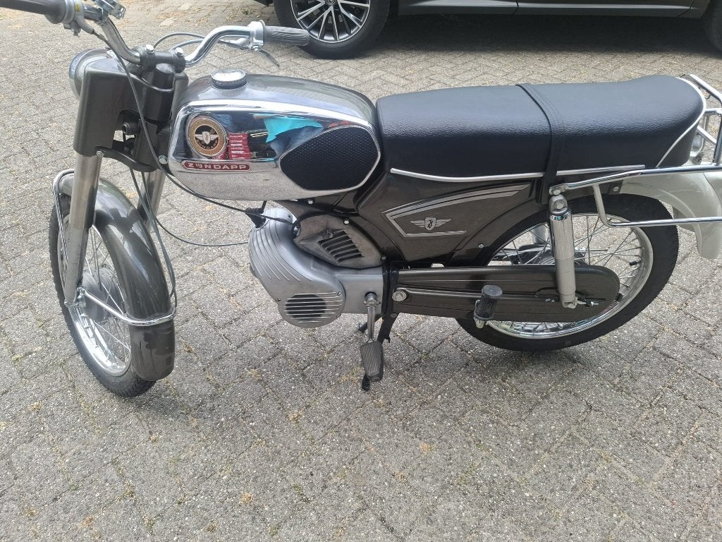 Zündapp 517, Fietsen en Brommers, Brommers | Zundapp, Ophalen, Zo goed als nieuw, 3 versnellingen, CS50