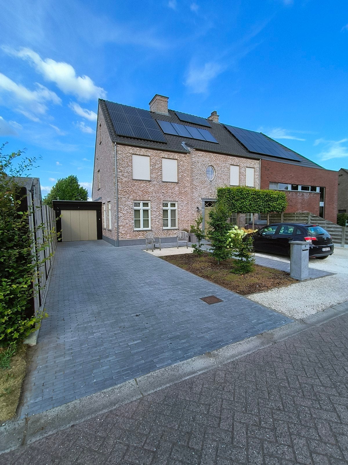 In Arendonk: instapklaar huis te koop met 6 slaapkamers, Huizen en Kamers, Huizen te koop, Noord-Brabant, Twee onder één kap, Verkoop zonder makelaar