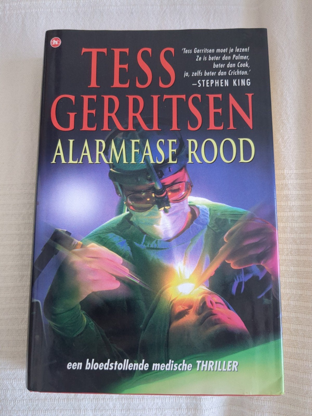 Tess Gerritsen - Alarmfase Rood (Thriller), Ophalen, Gelezen, Tess Gerritsen