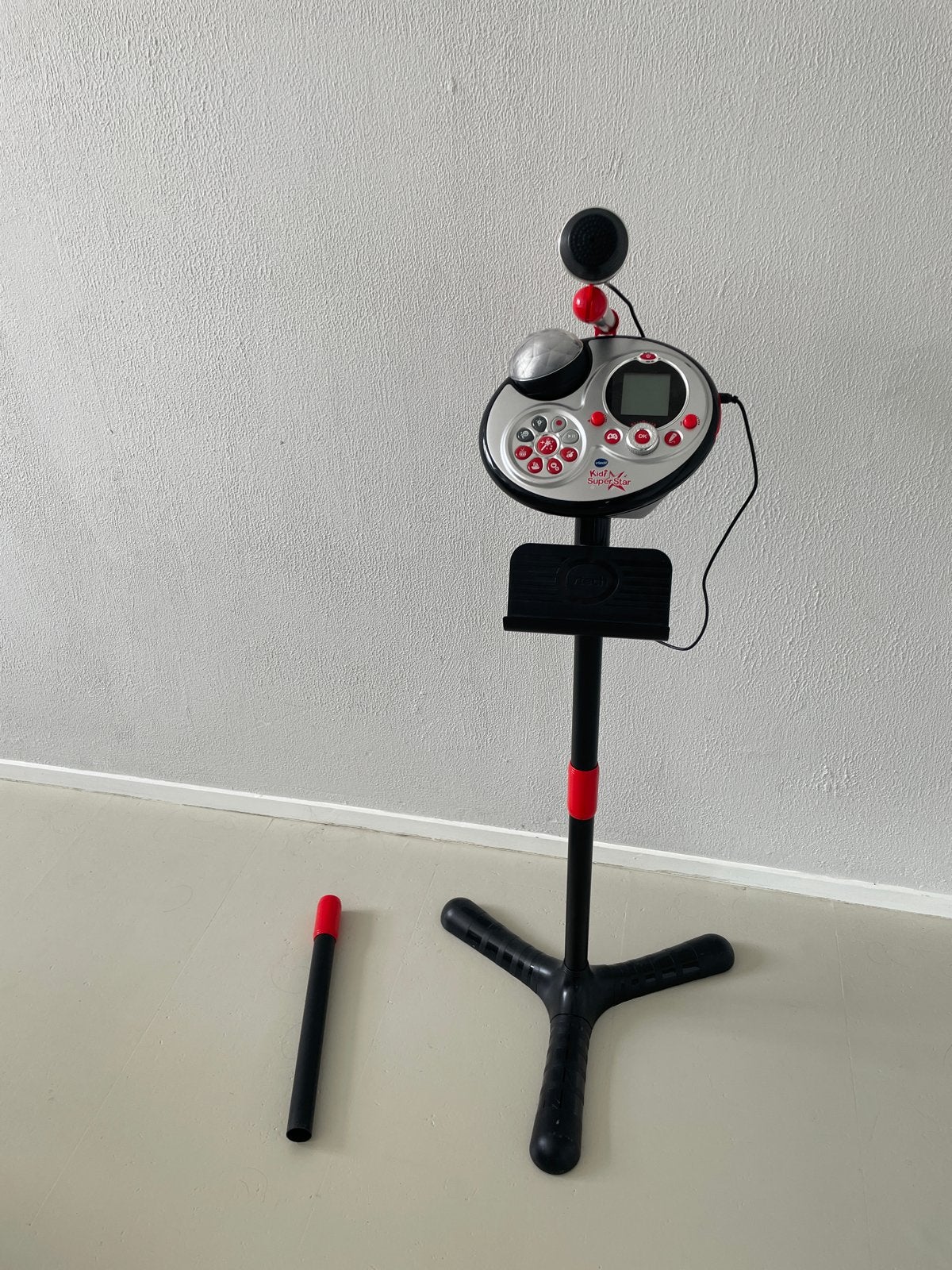 VTech Kidi SuperStar Microfoon met Spelletjes, Ophalen, Gebruikt, Jongen of Meisje