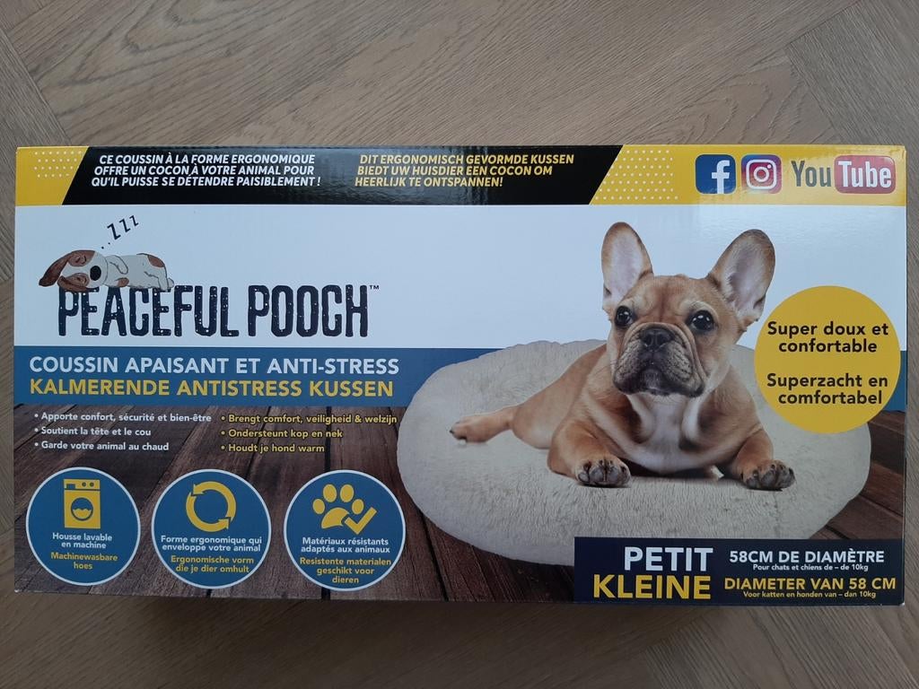 Peaceful pooch honden/kattenmand, Ophalen, Zo goed als nieuw