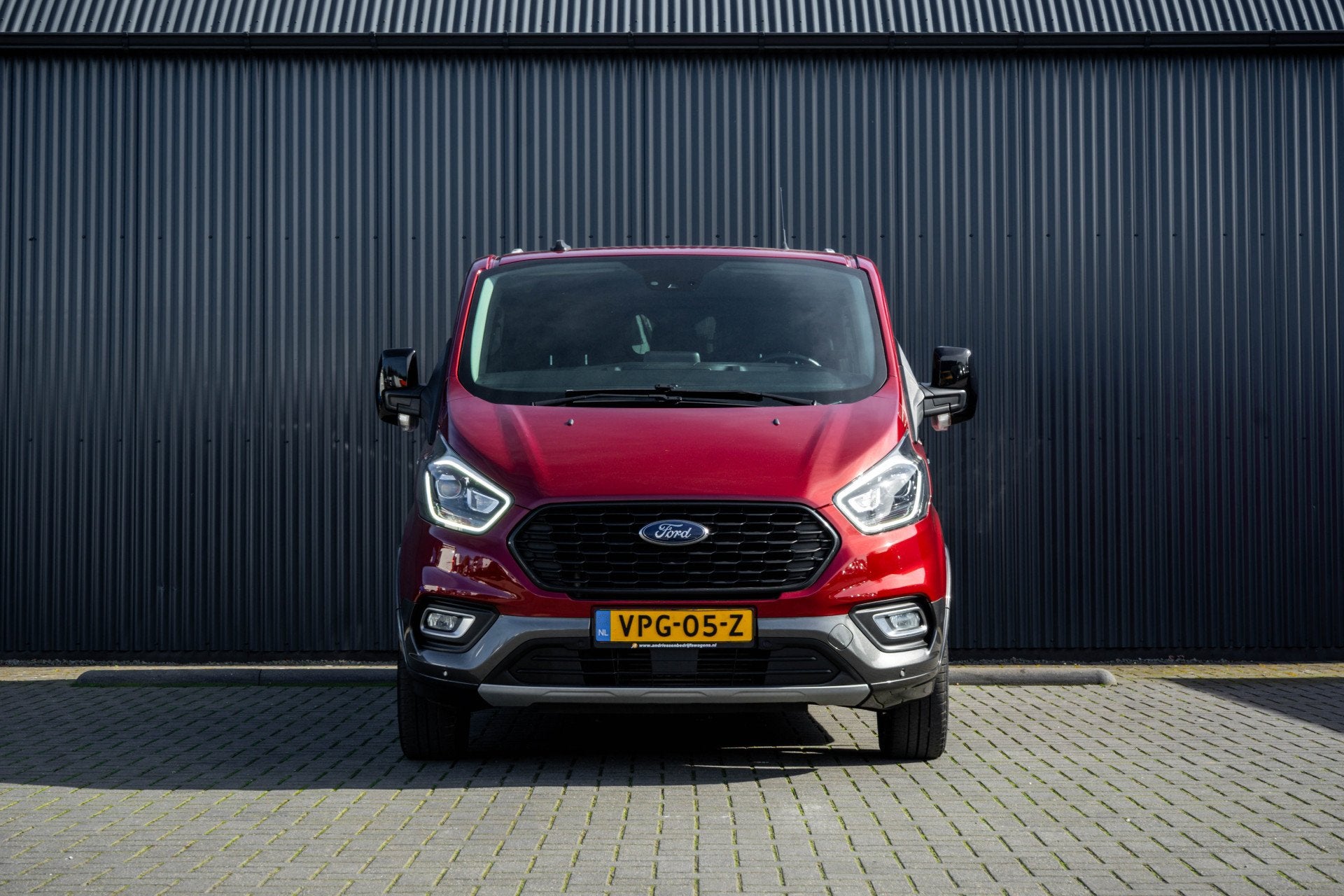 Ford Transit Custom 2.0 TDCI L2H1 | 170PK | Trail | DC 5-Per, Auto's, Voorwielaandrijving, Euro 6, 4 cilinders, 2800 kg
