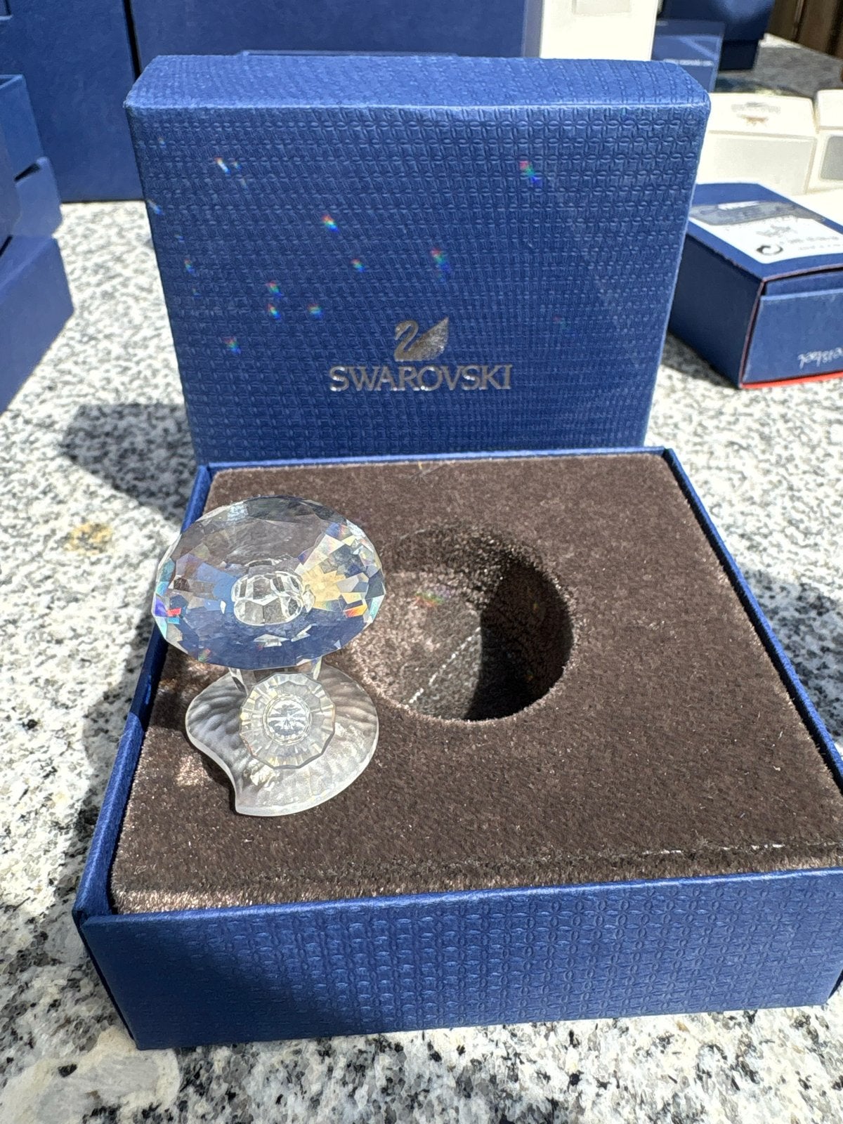 Swarovski Paddenstoel met Doos en Certificaat, Ophalen, Zo goed als nieuw, Figuurtje