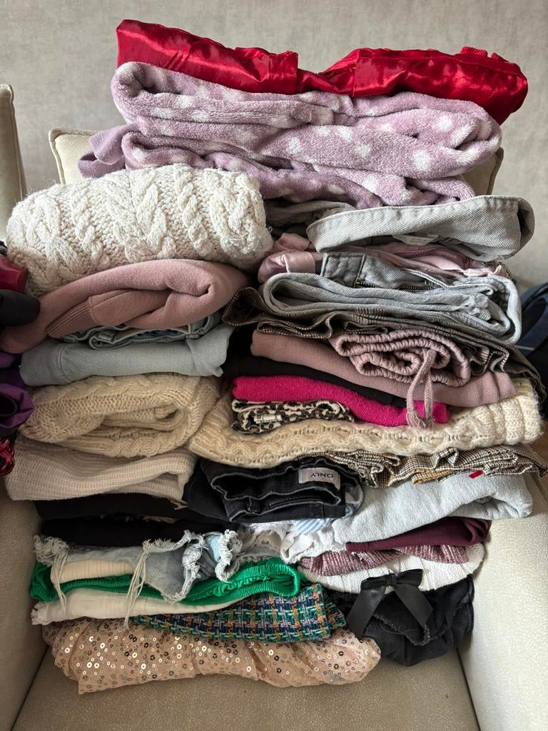 Kleding pakket 122/134, Ophalen of Verzenden, Zo goed als nieuw, Meisje