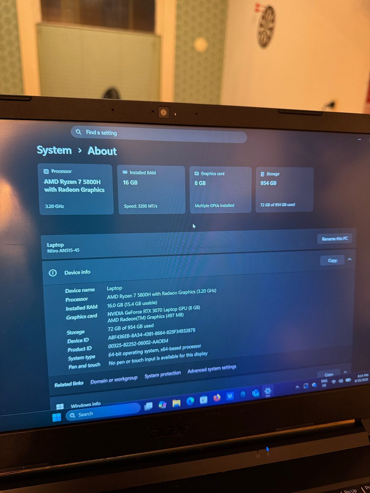 Foto 8 van Acer Nitro 5 Gaming Laptop - Nieuwe batterij & stofvrij