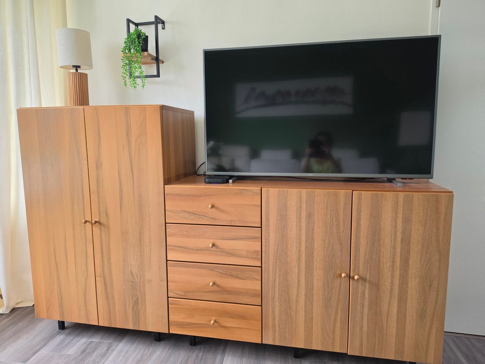 tv kast/ dressoir  208 cm, Ophalen of Verzenden, Zo goed als nieuw, 200 cm of meer, Minder dan 100 cm